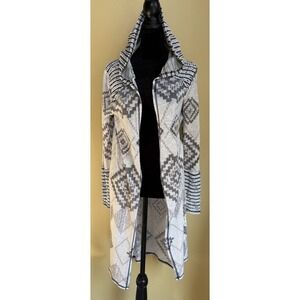 Maurices Hooded Open Duster Cardigan Sweater Size M Aztec Geometric